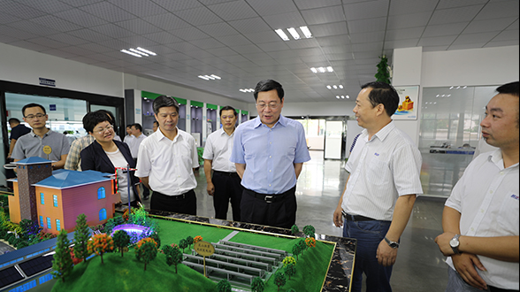 湖南省省委书记杜家豪调研九州体育(JiuZhou Sports)官方网站