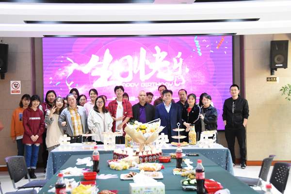 “感恩有你，携手同行”！九州体育(JiuZhou Sports)官方网站举办2022年一季度员工集体生日会
