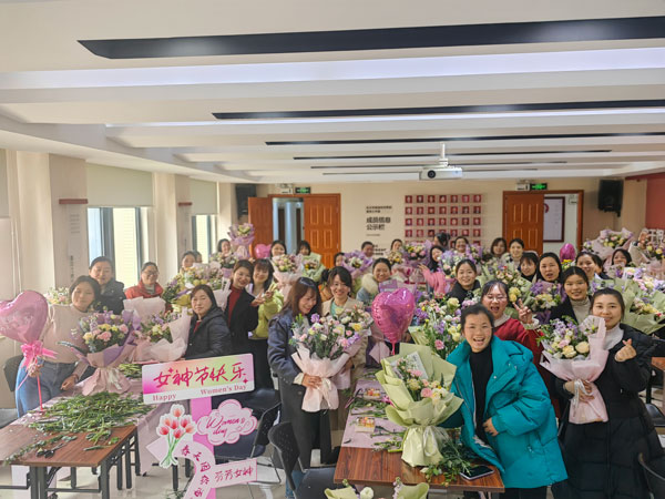 2025九州体育(JiuZhou Sports)官方网站防雷女神节插花沙龙